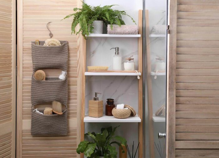 Meuble de rangement en bois pour salle de bain - Sogema Industries